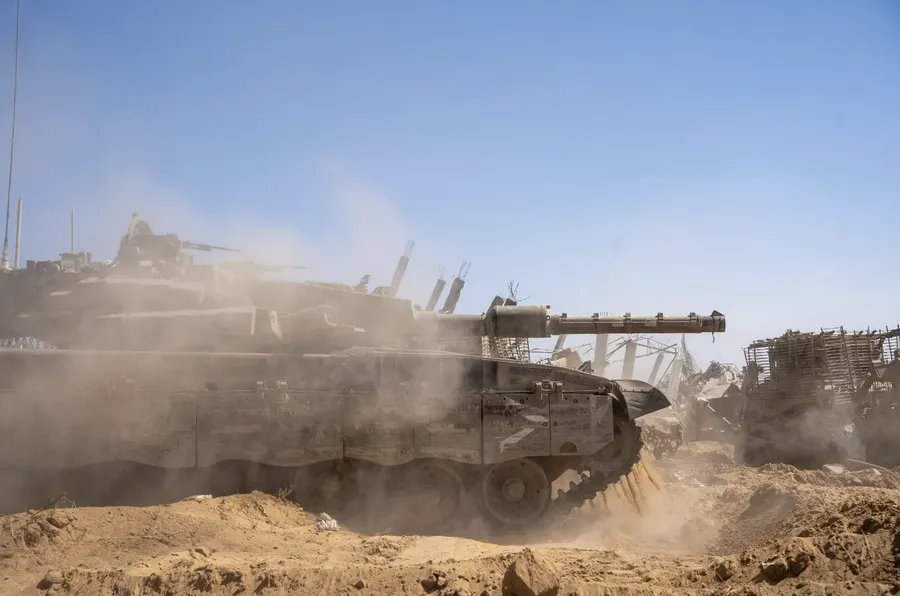 Israeli tank in Gaza